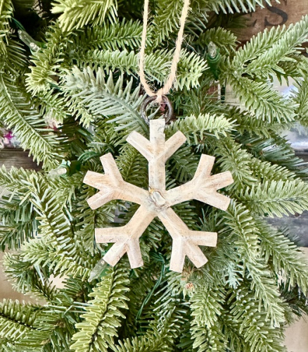 SNOWFLAKE ORNAMENT *NEW* AVAIL JULY 2025